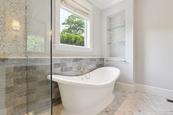 $1,395,000 | 7 Gravel Street, Unit 1, Groton, CT 06355