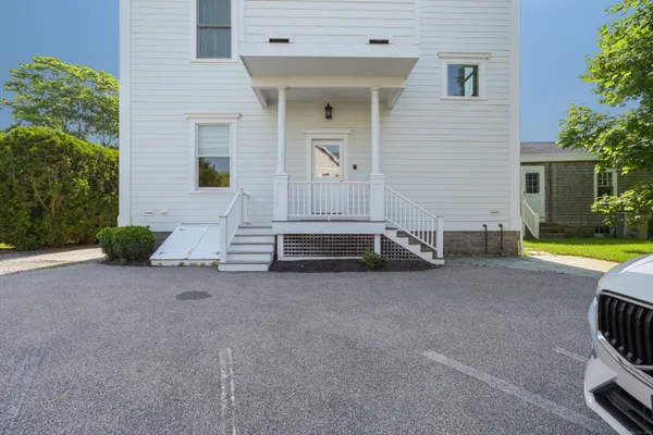 $1,395,000 | 7 Gravel Street, Unit 1, Groton, CT 06355