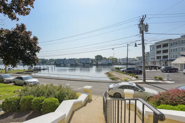 $1,395,000 | 7 Gravel Street, Unit 1, Groton, CT 06355