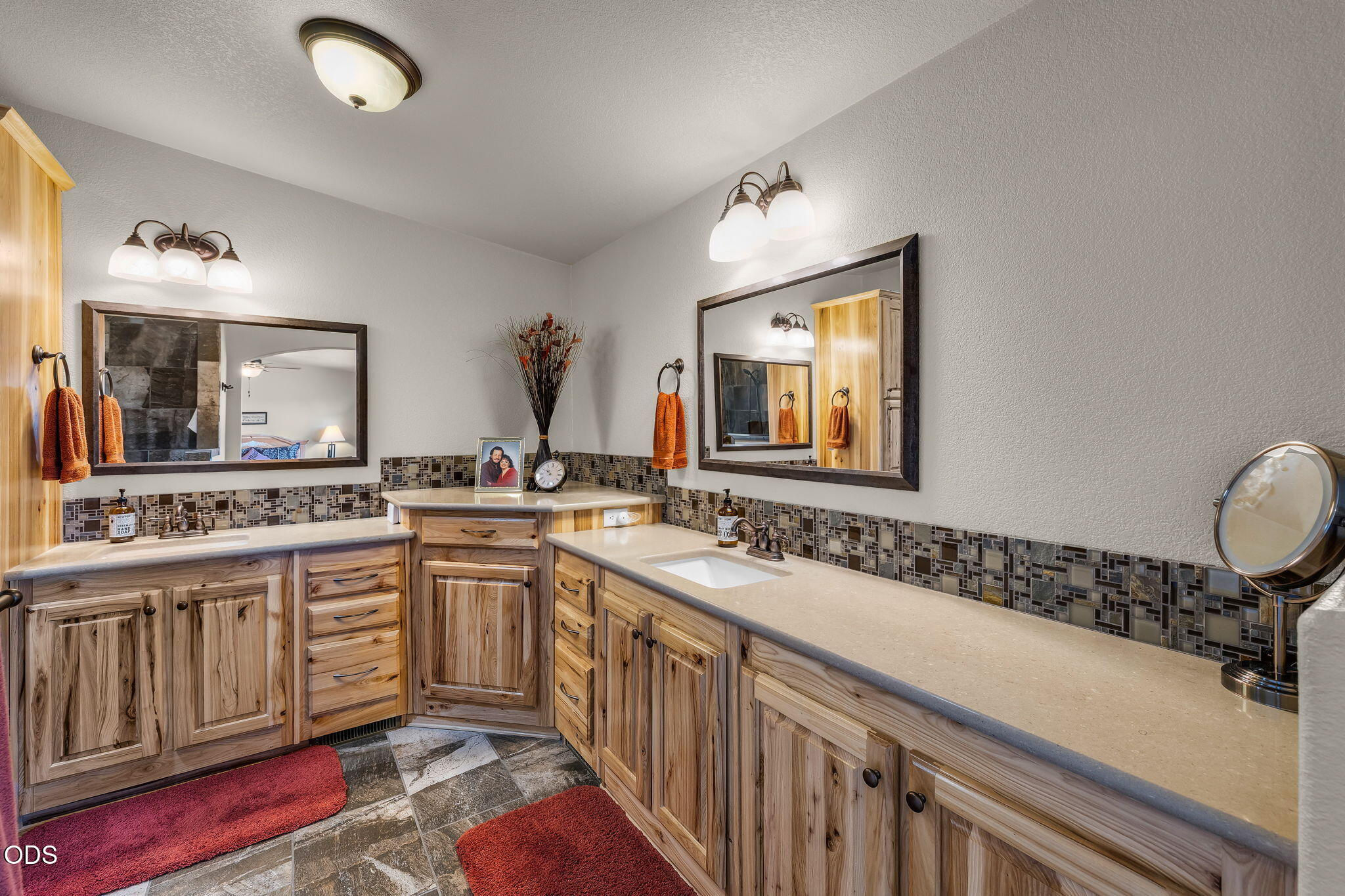 20810 89th Street Bend, OR 97703 - Photo 51 of 87