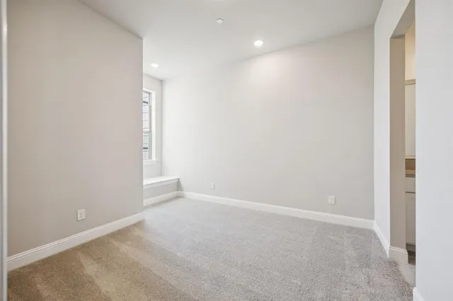 $609,000 | 305 Sunset Lane, Unit 103, Fort Worth, TX 76114