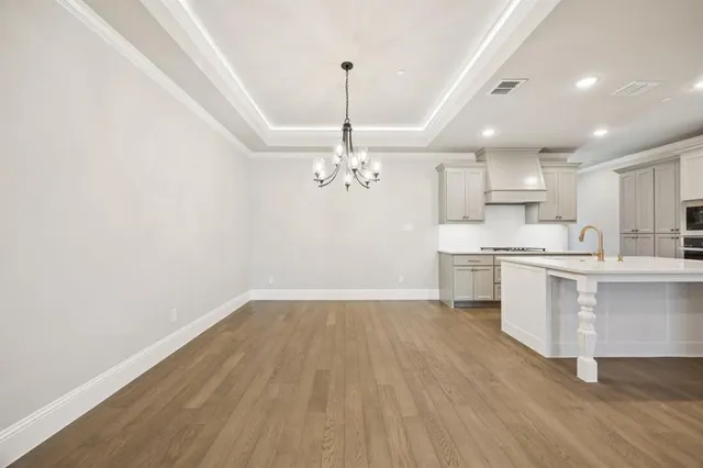 $609,000 | 305 Sunset Lane, Unit 103, Fort Worth, TX 76114