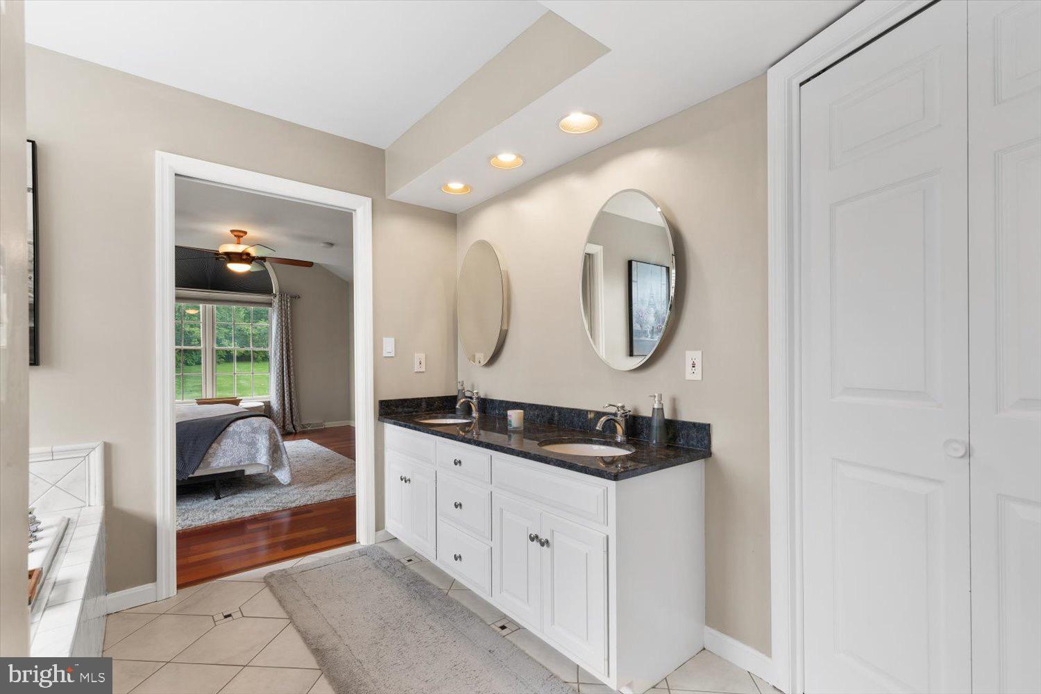 2905 Pointe Boulevard Lititz, PA 17543 - Photo 8 of 34