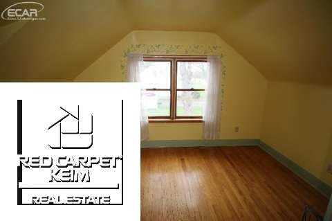 3193 South Genesee Road Burton, MI 48519 - Photo 30 of 42 20437155-29.JPG