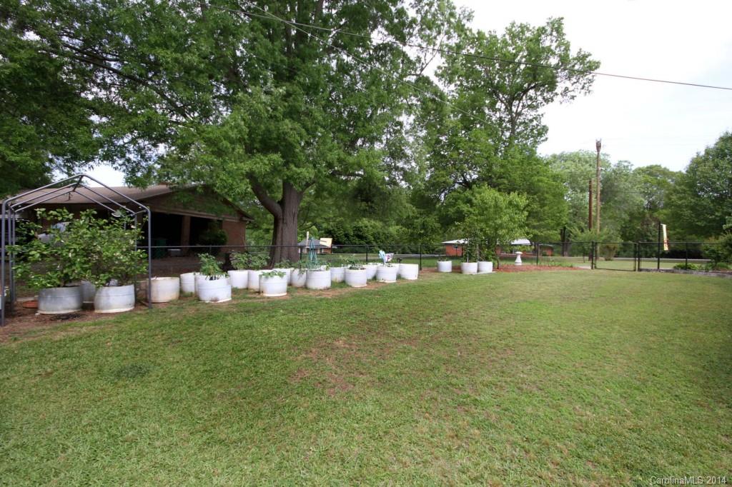 532 Fielding Road Charlotte, NC 28214 - Photo 22 of 24 Gallery Image 22