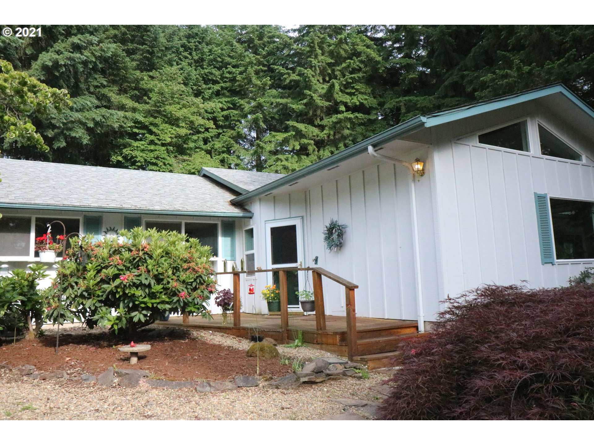 37871 Worth Road Springfield, OR 97478 - Photo 11 of 26
