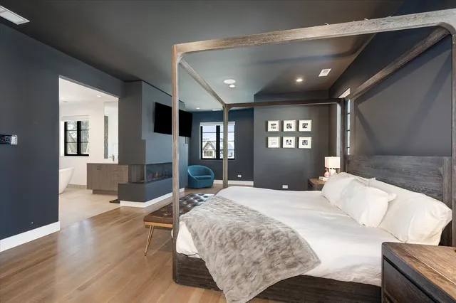 $2,595,000 | 176 Arlington Avenue, Elmhurst, IL 60126