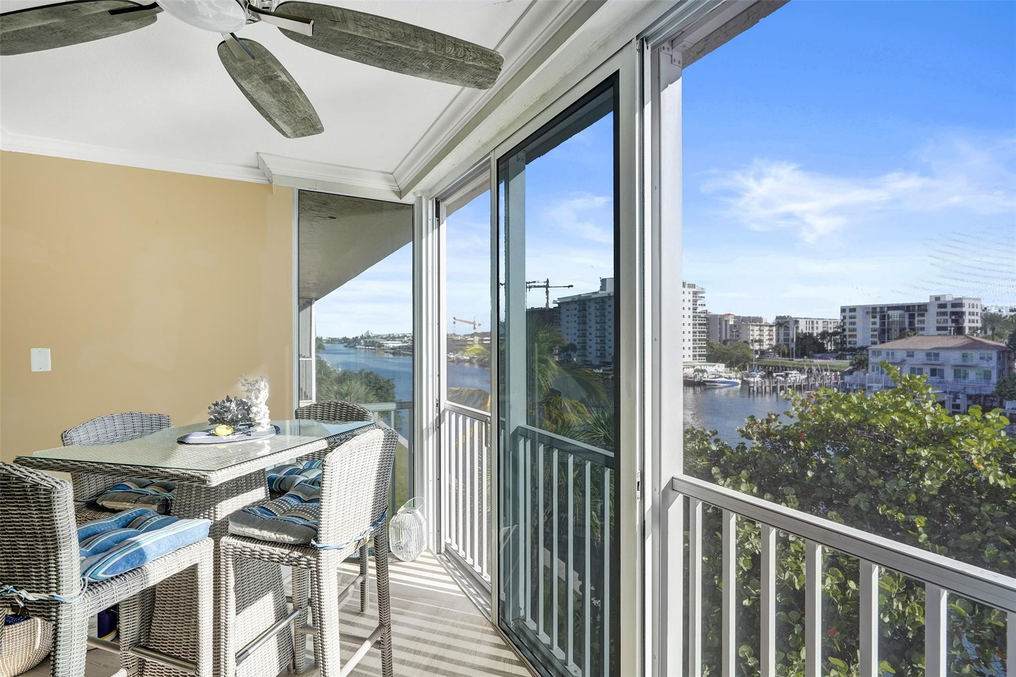 3180 Northeast 48th Court, Unit 404 Lighthouse Point, FL 33064 - Photo 29 of 79 Photo 29