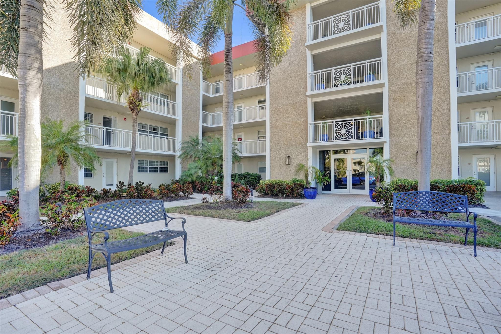 3180 Northeast 48th Court, Unit 404 Lighthouse Point, FL 33064 - Photo 61 of 79 Photo 61