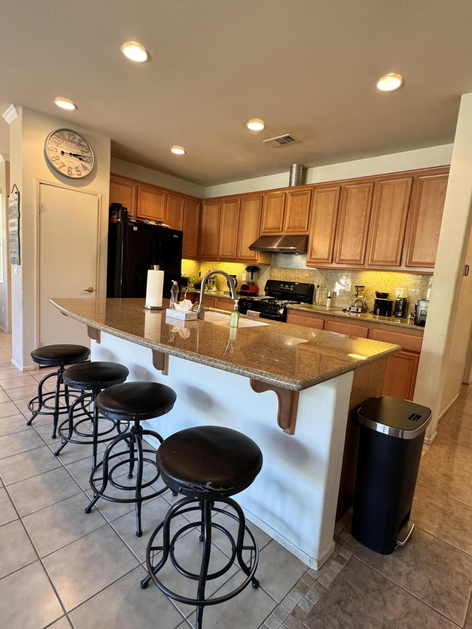 82774 Matthau Drive Indio, CA 92201 - Photo 33 of 44 IMG_4401