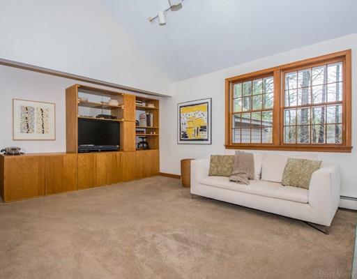 8 Reed Lane Bedford, MA 01730 - Photo 12 of 30