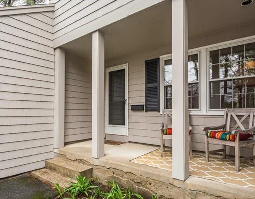 8 Reed Lane Bedford, MA 01730 - Photo 3 of 30