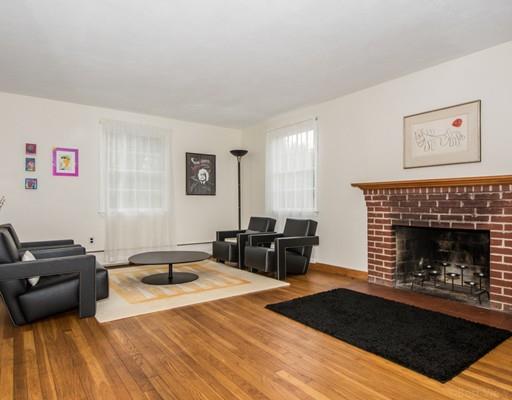 8 Reed Lane Bedford, MA 01730 - Photo 5 of 30