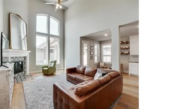 $3,550 | 1121 8th Street, Argyle, TX 76226