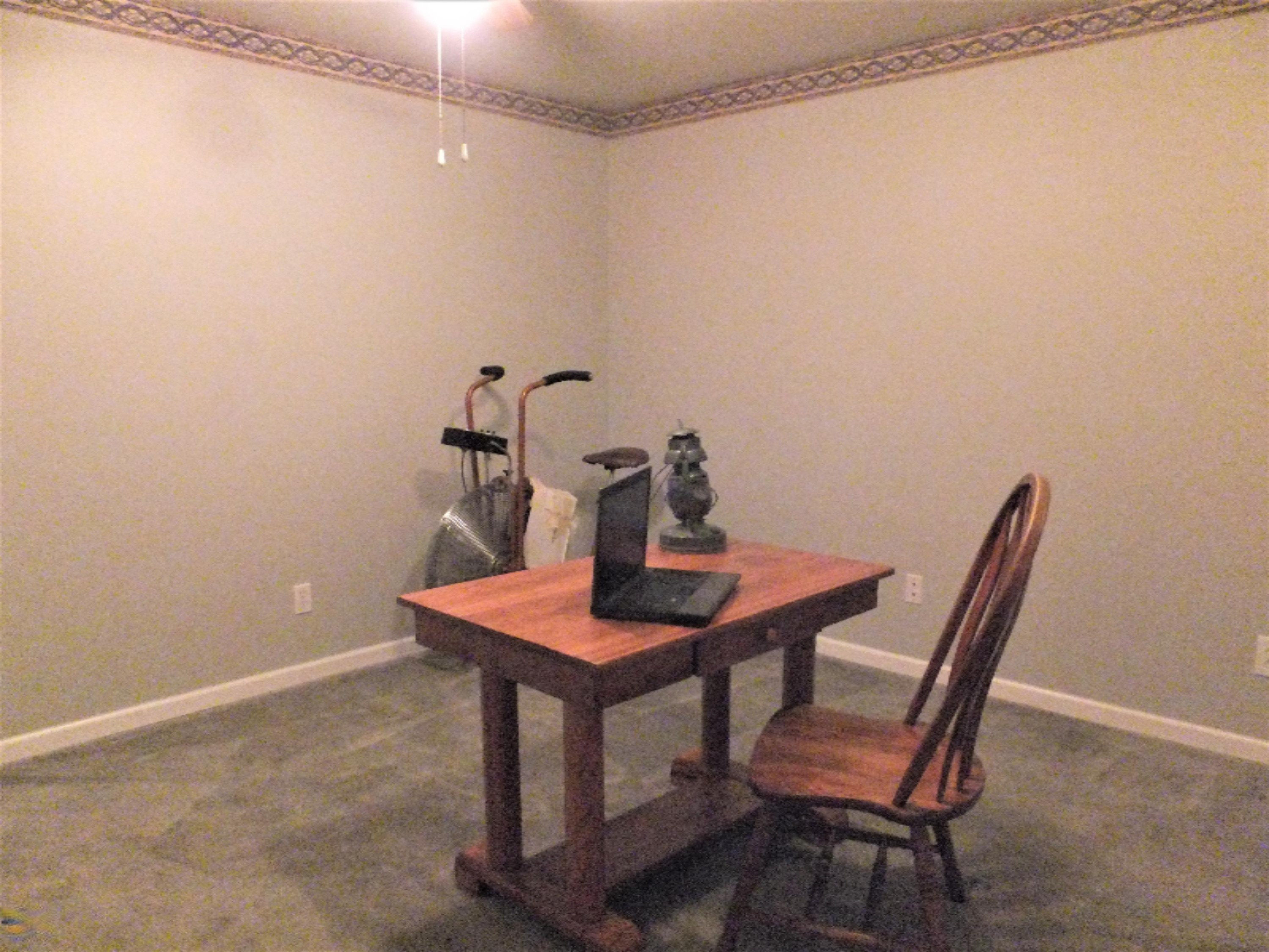 3386 Riverside Road Benton Harbor, MI 49022 - Photo 28 of 45 Office - Potential Bedroom