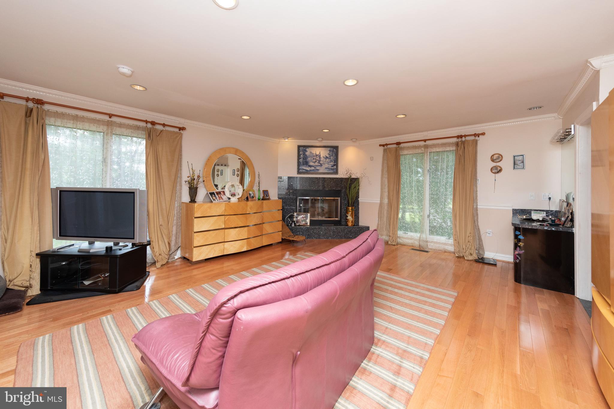 3970 Buck Road Huntingdon Valley, PA 19006 - Photo 14 of 25 Gallery Image 14