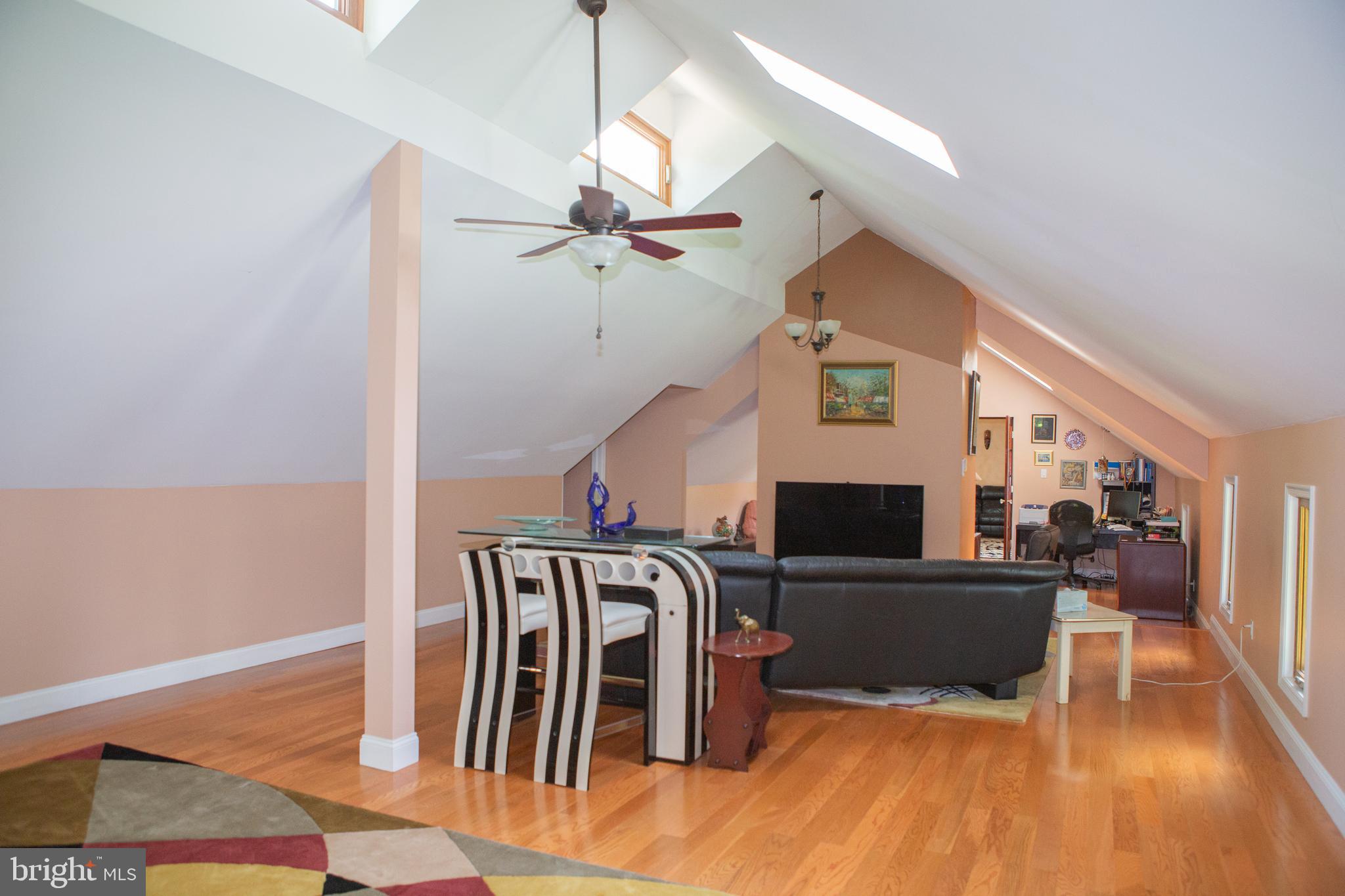 3970 Buck Road Huntingdon Valley, PA 19006 - Photo 19 of 25 Gallery Image 19