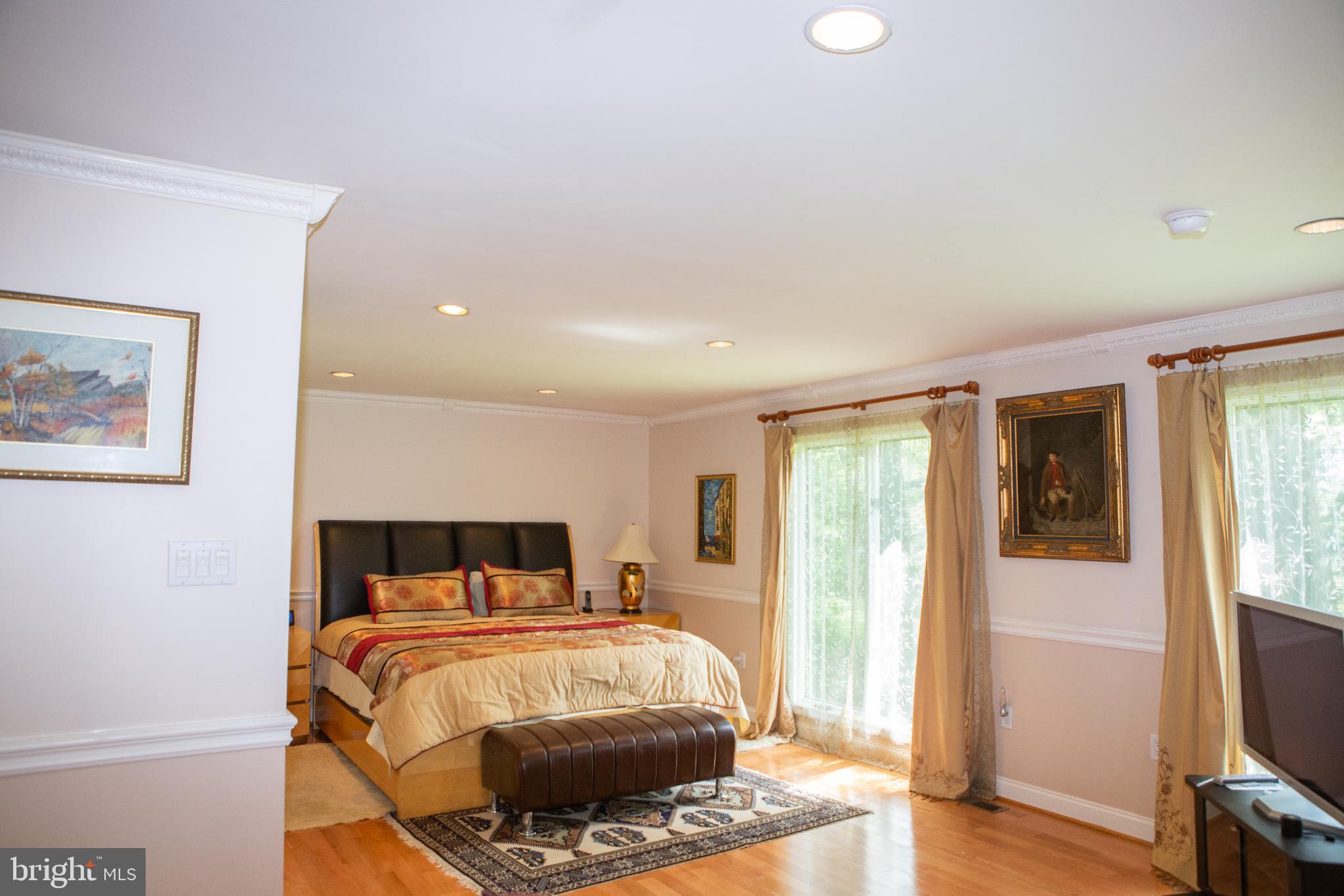 3970 Buck Road Huntingdon Valley, PA 19006 - Photo 22 of 25 Gallery Image 22
