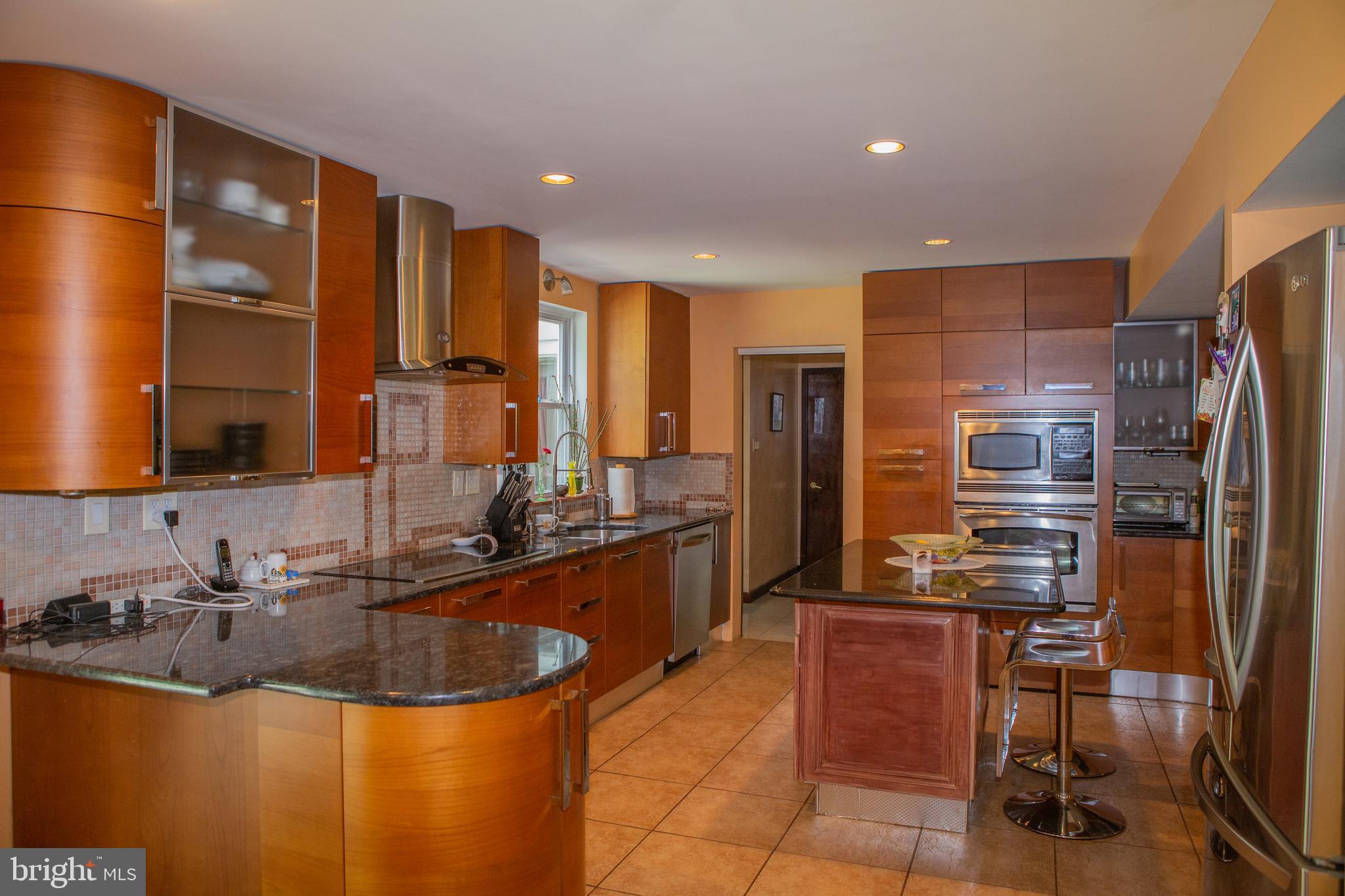 3970 Buck Road Huntingdon Valley, PA 19006 - Photo 9 of 25 Gallery Image 9