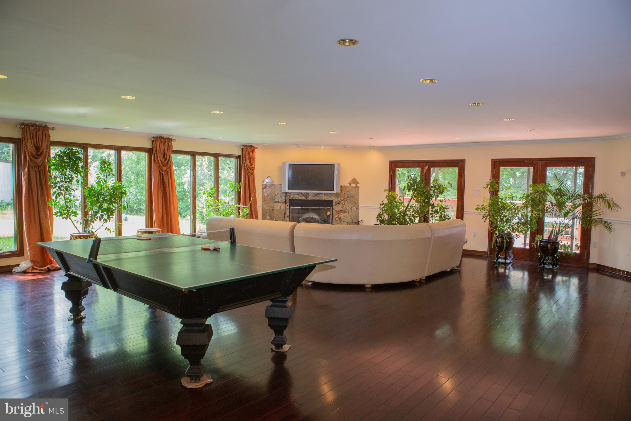 3970 Buck Road Huntingdon Valley, PA 19006 - Photo 10 of 25 Gallery Image 10