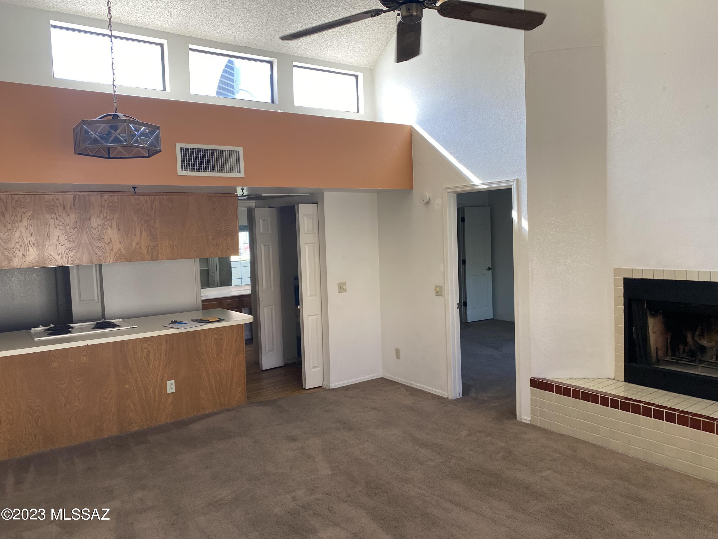 1200 East River Road, Unit J132 Tucson, AZ 85718 - Photo 3 of 10