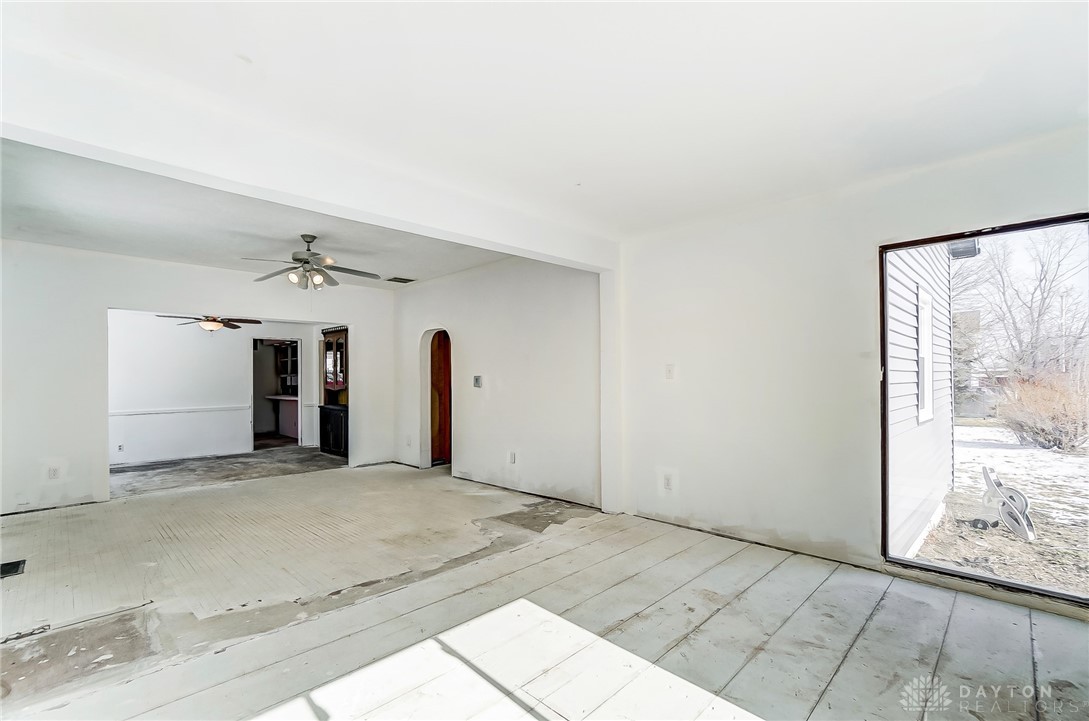 105 Cook Street Waynesfield, OH 45896 - Photo 6 of 43 Gallery Image 6