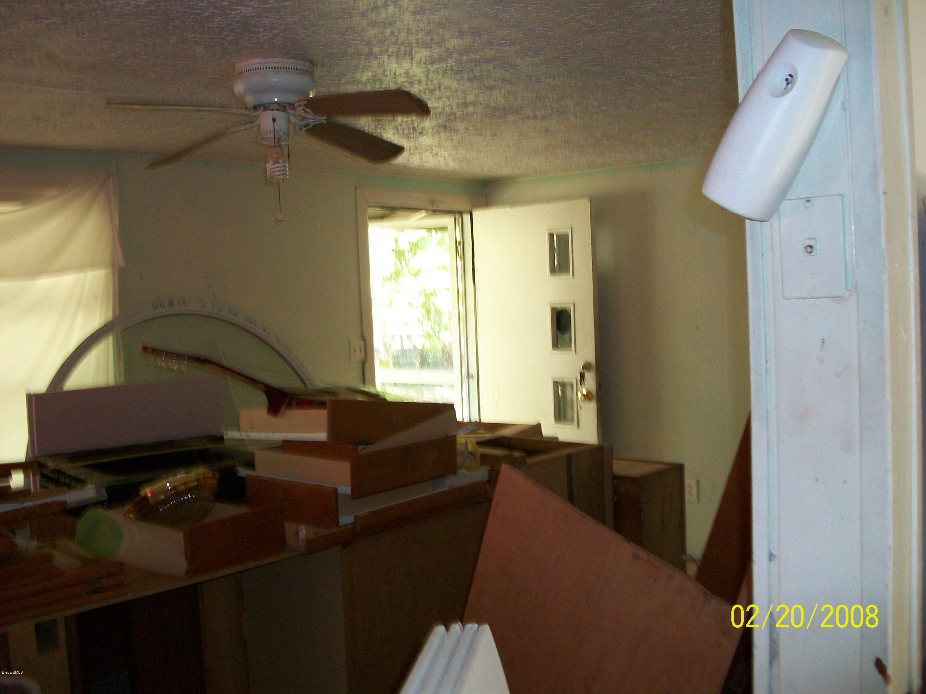 332 Palm Avenue Cocoa, FL 32922 - Photo 3 of 9 100_3413.JPG