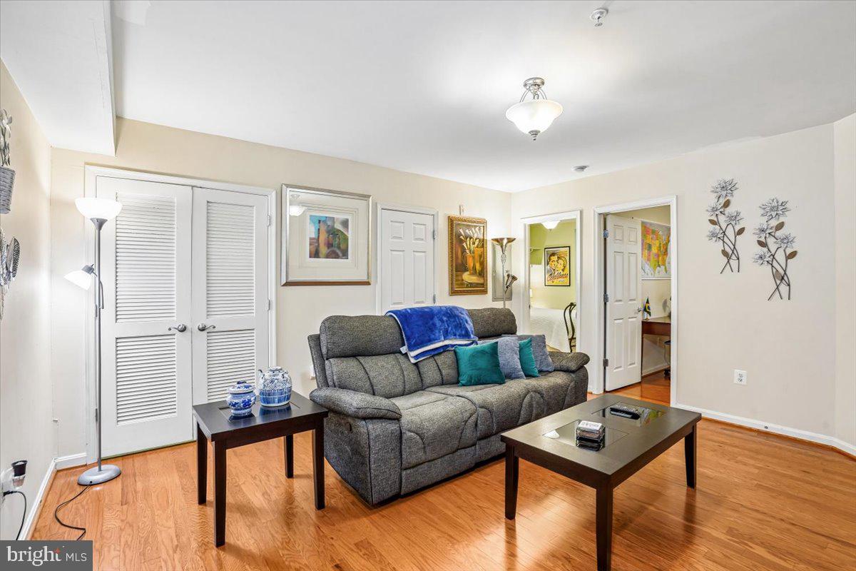 13806 Breezy Ridge Way Woodbridge, VA 22191 - Photo 29 of 42 Family Room