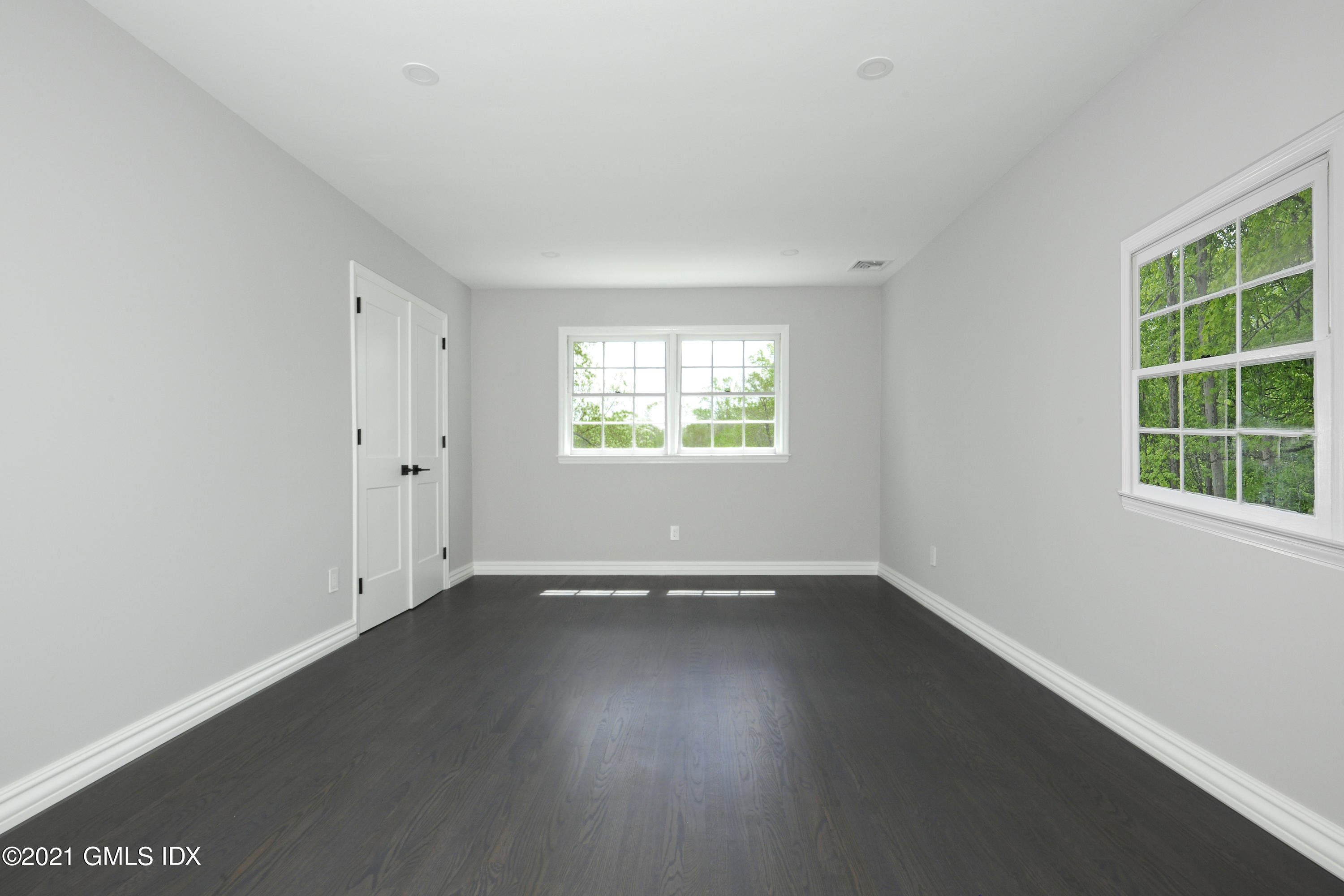 56 Cousins Road Stamford, CT 06903 - Photo 11 of 20 Master