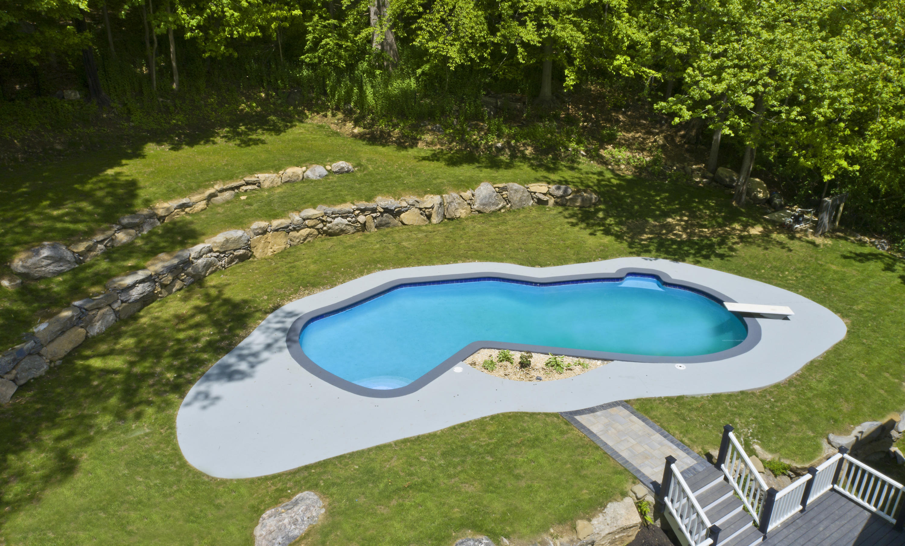 56 Cousins Road Stamford, CT 06903 - Photo 2 of 20 Pool1