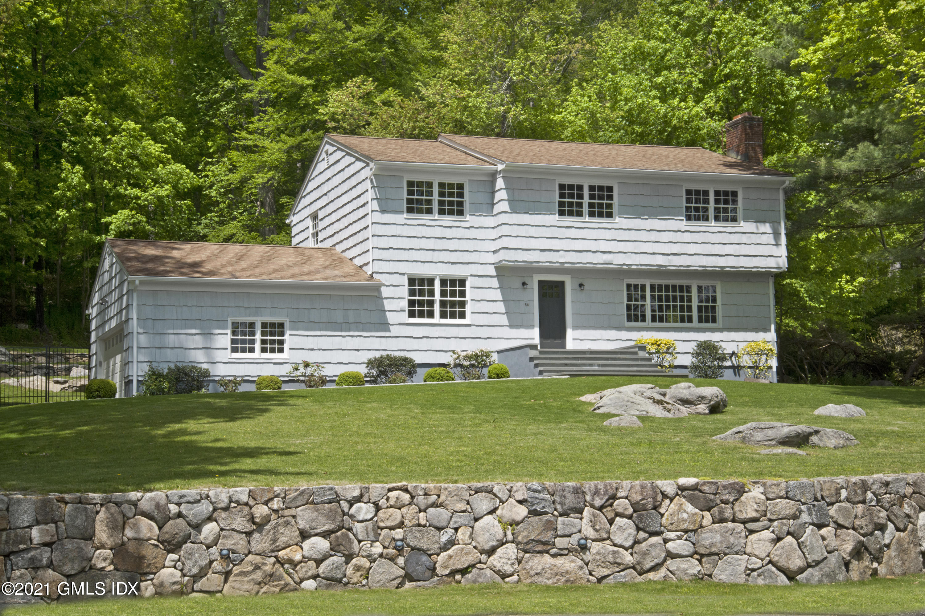 56 Cousins Road Stamford, CT 06903 - Photo 4 of 20 Front3