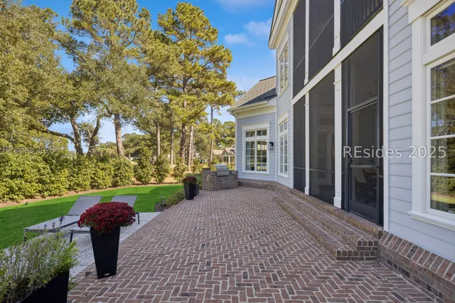 $2,250,000 | 295 Bamberg Drive, Bluffton, SC 29910