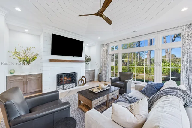 $2,250,000 | 295 Bamberg Drive, Bluffton, SC 29910