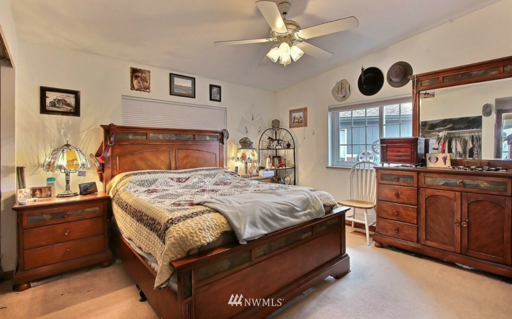 16844 Canal Road Southeast Yelm, WA 98597 - Photo 13 of 15 Gallery Image 13