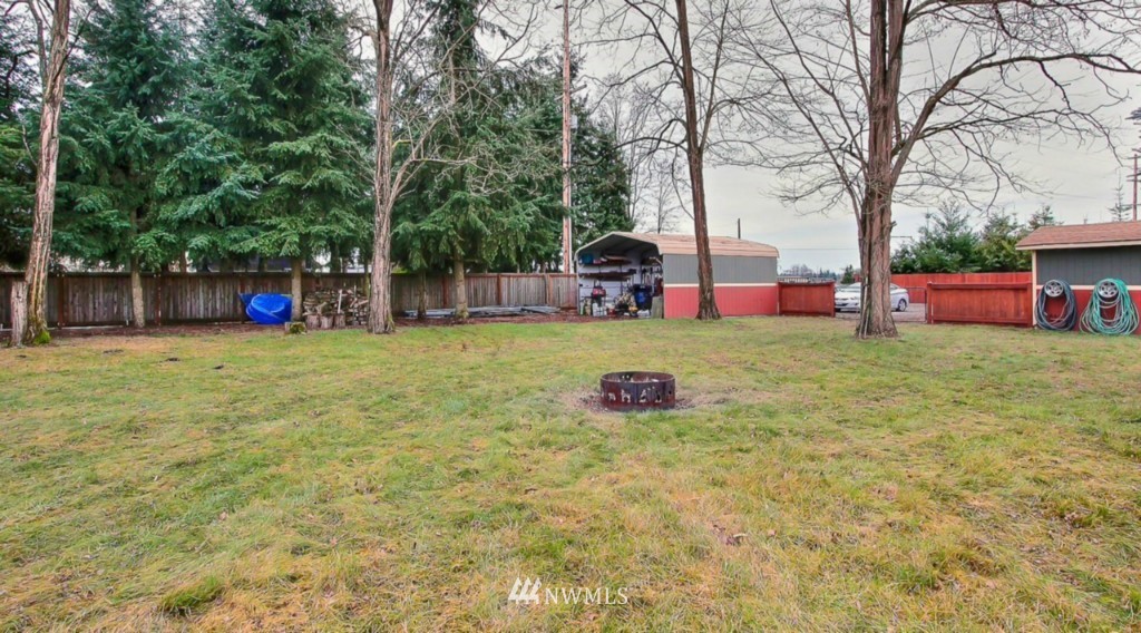 16844 Canal Road Southeast Yelm, WA 98597 - Photo 6 of 15 Gallery Image 6