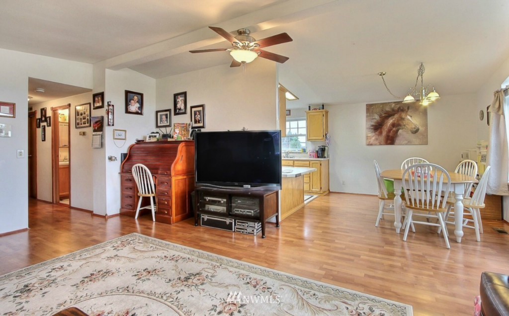16844 Canal Road Southeast Yelm, WA 98597 - Photo 9 of 15 Gallery Image 9