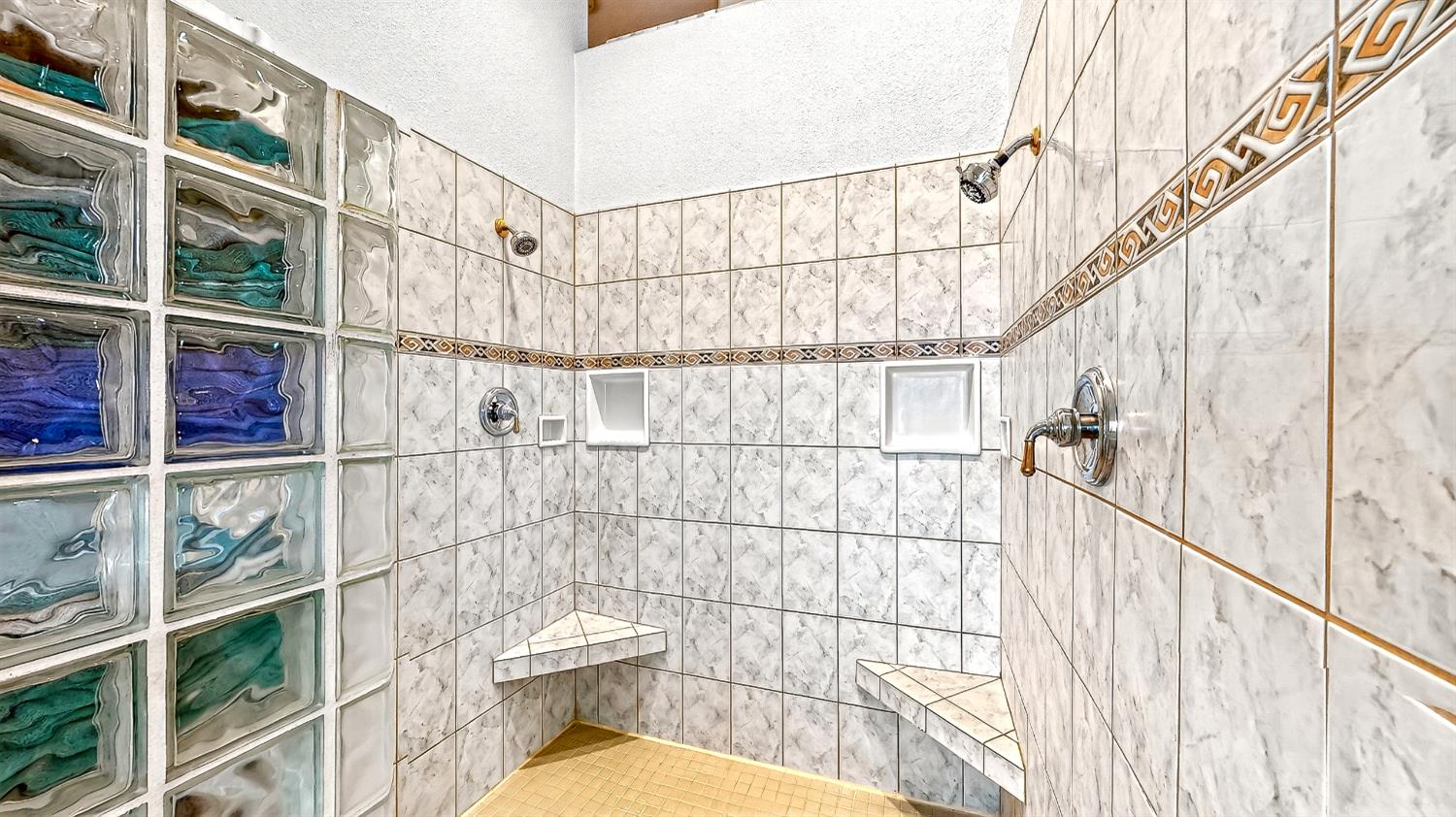 770 Merriam Road Hickman, CA 95323 - Photo 53 of 91 a bathroom with a toilet and a shower