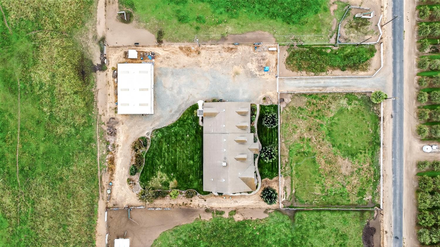 770 Merriam Road Hickman, CA 95323 - Photo 83 of 91 an aerial view of residential house with outdoor space and parking