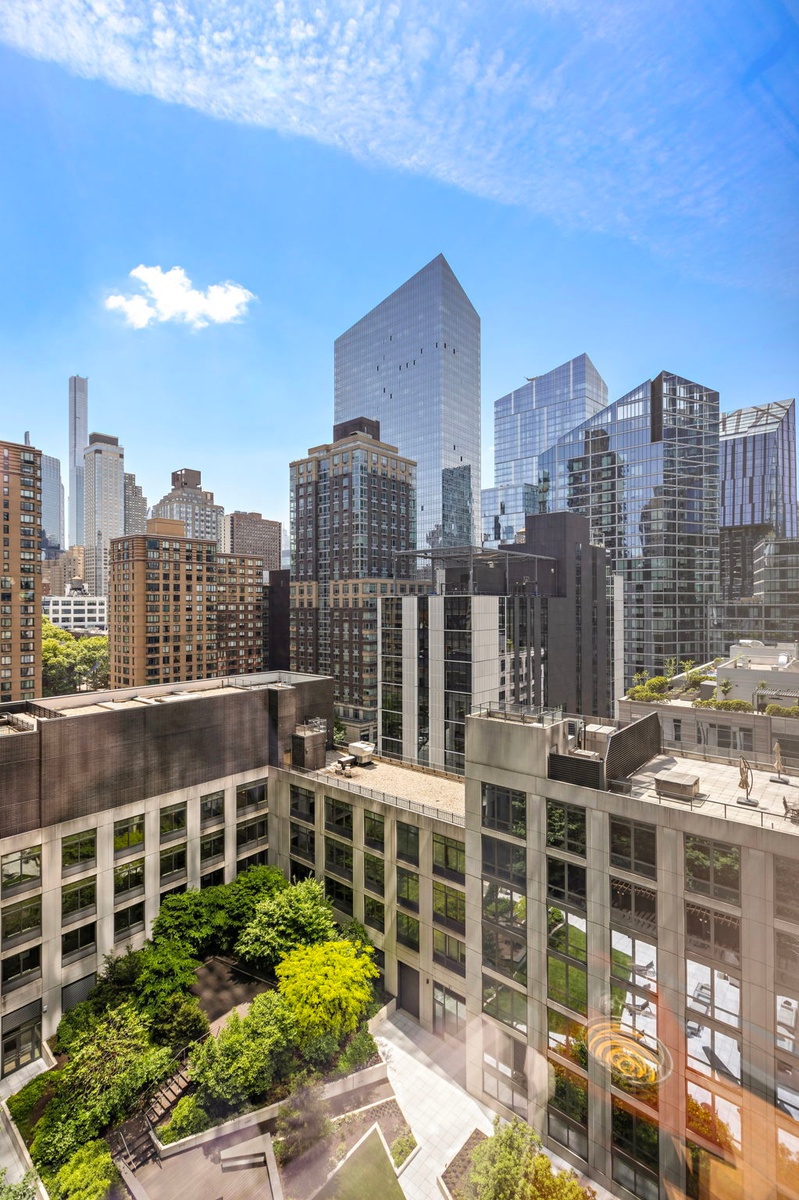 60 Riverside Boulevard, Unit 1106 Manhattan, NY 10069 - Photo 11 of 13