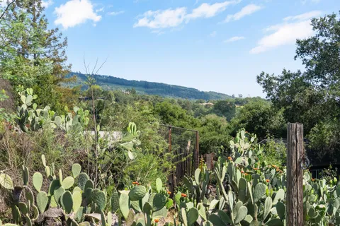$998,000 | 17340 Keaton Avenue, Sonoma, CA 95476