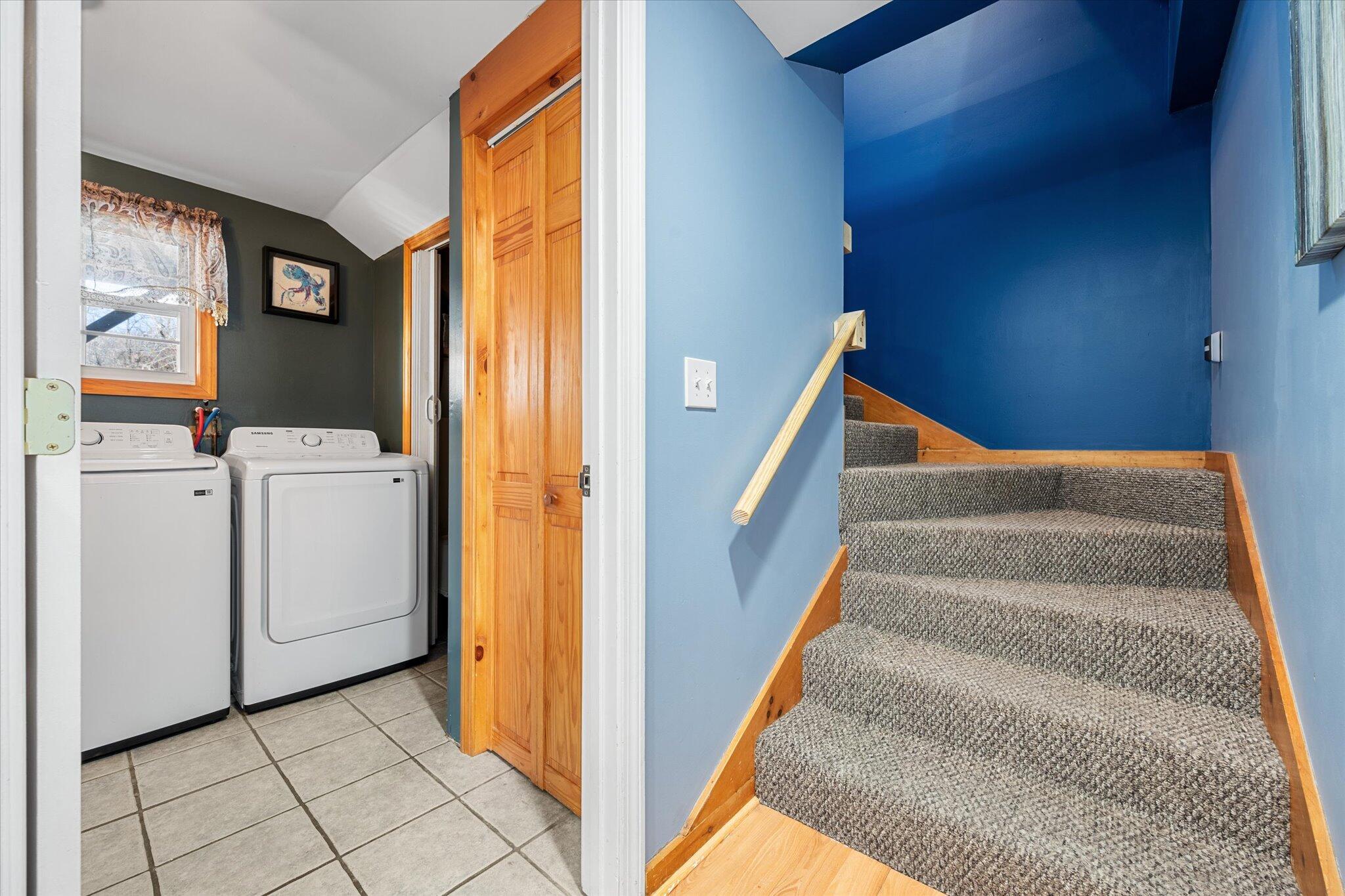 169 Thornton Road Bangor, ME 04401 - Photo 17 of 37 15-Bathroom, Laundry