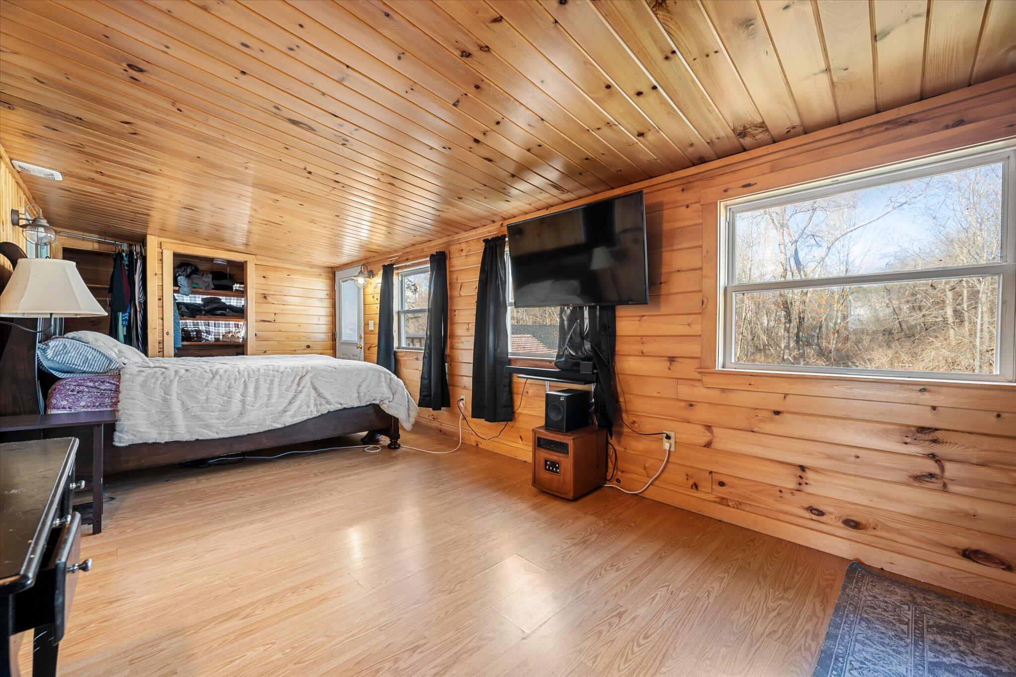 169 Thornton Road Bangor, ME 04401 - Photo 19 of 37 17-Bedroom 2