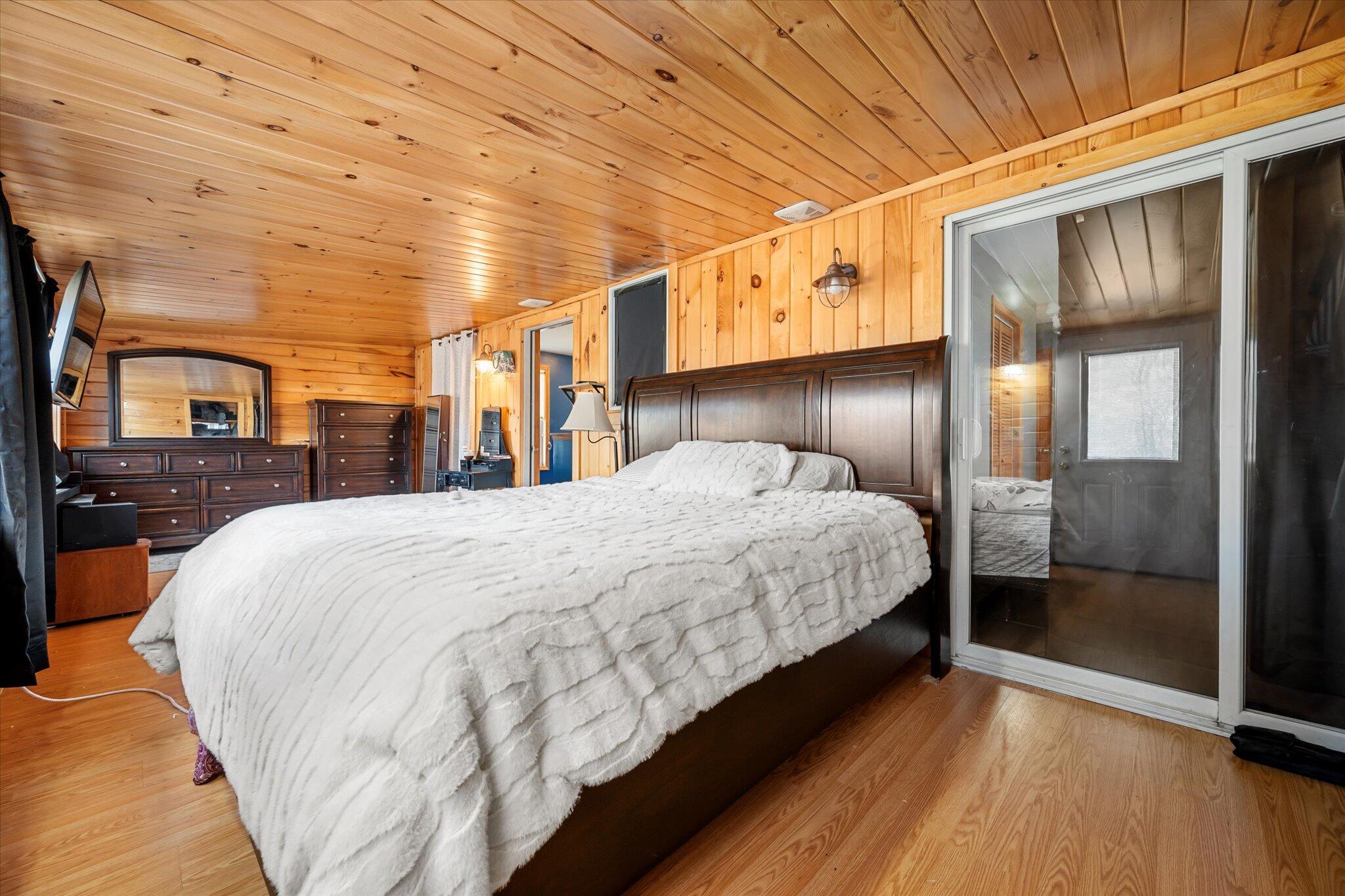 169 Thornton Road Bangor, ME 04401 - Photo 21 of 37 19-Bedroom 2