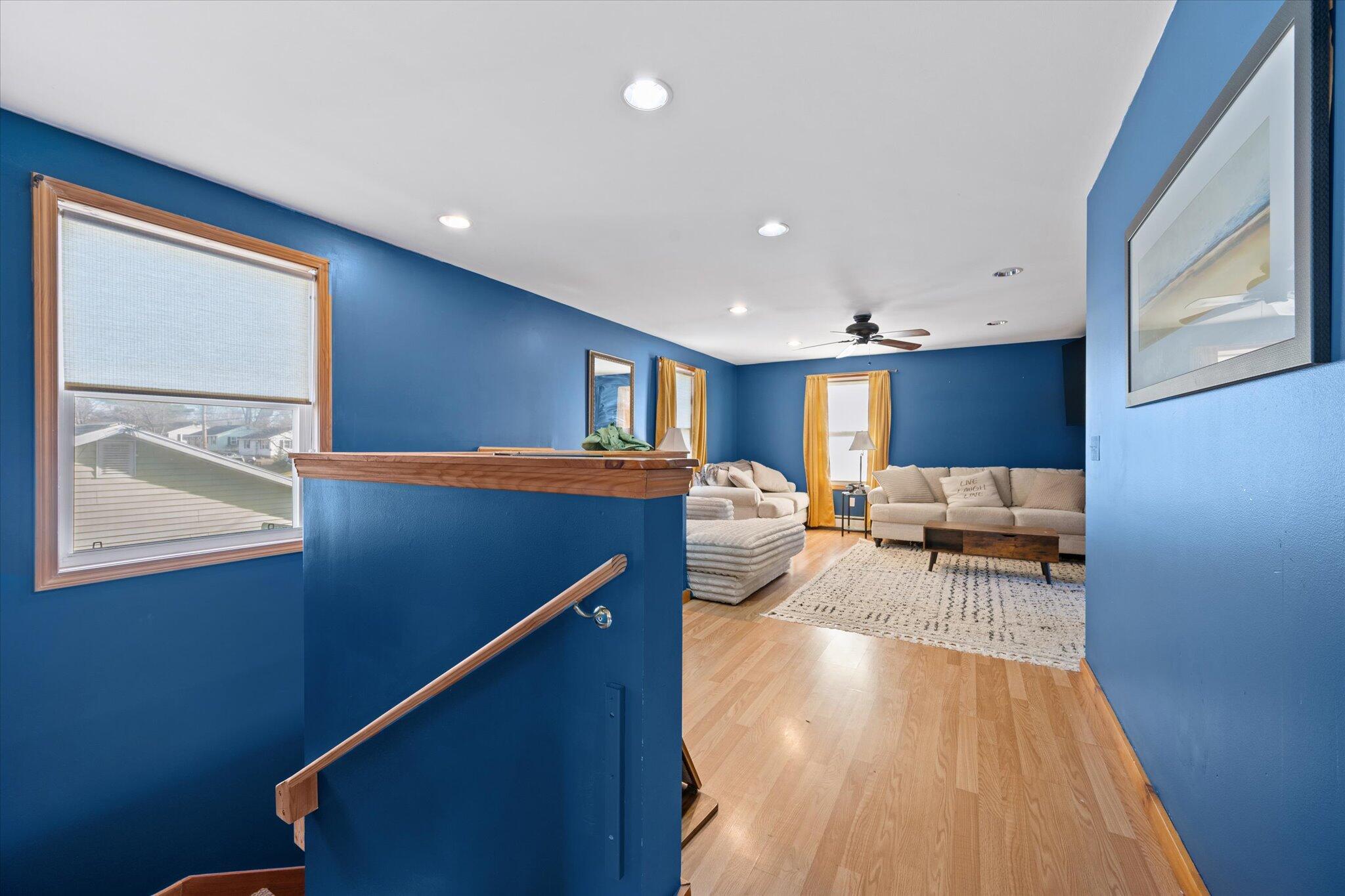 169 Thornton Road Bangor, ME 04401 - Photo 23 of 37 21-Family Room