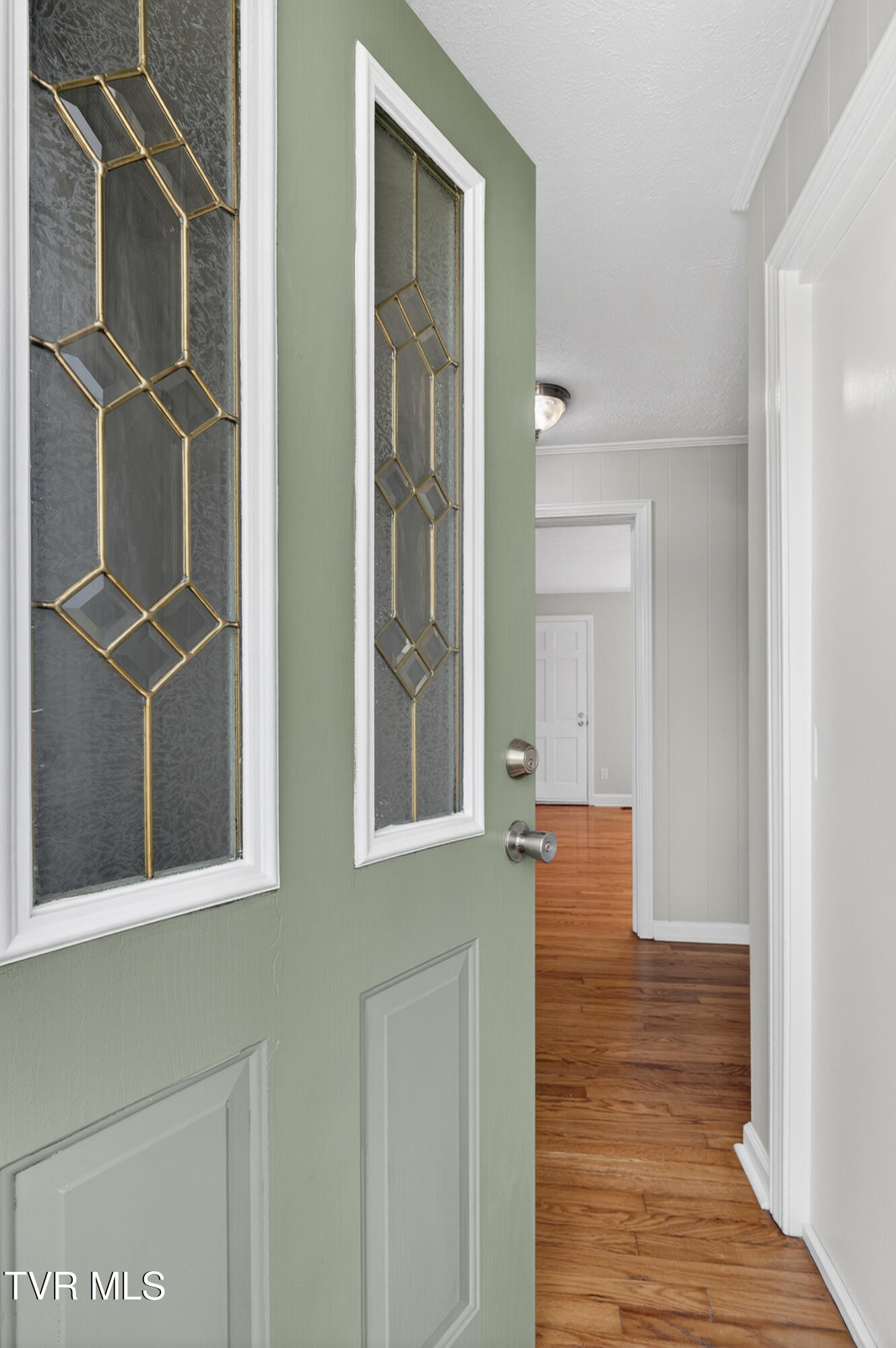 305 Cherokee Road Bristol, VA 24201 - Photo 24 of 25 304-Cherokee-Rd-Bristol-VA Caroline-Blev