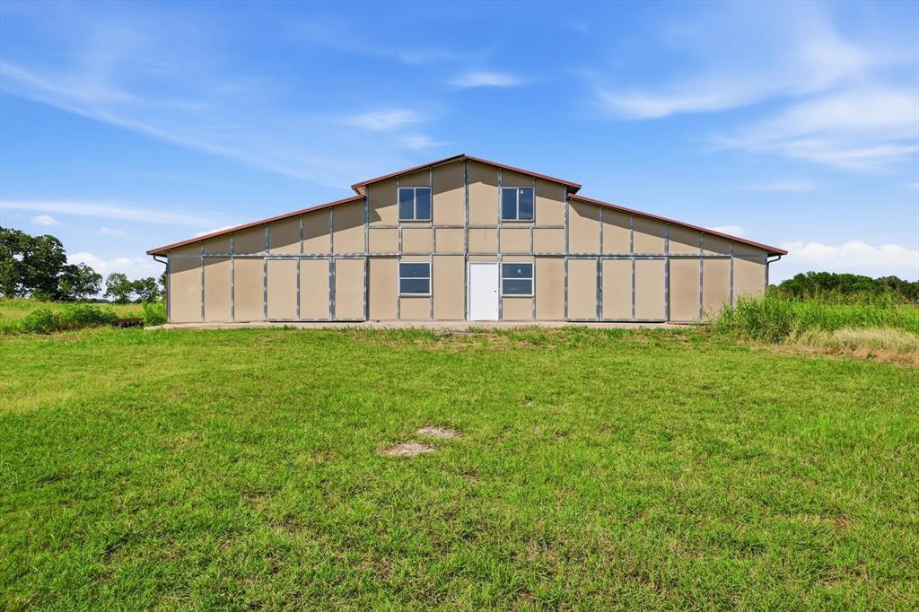 12190 Bell Road Pilot Point, TX 76258 - Photo 34 of 39