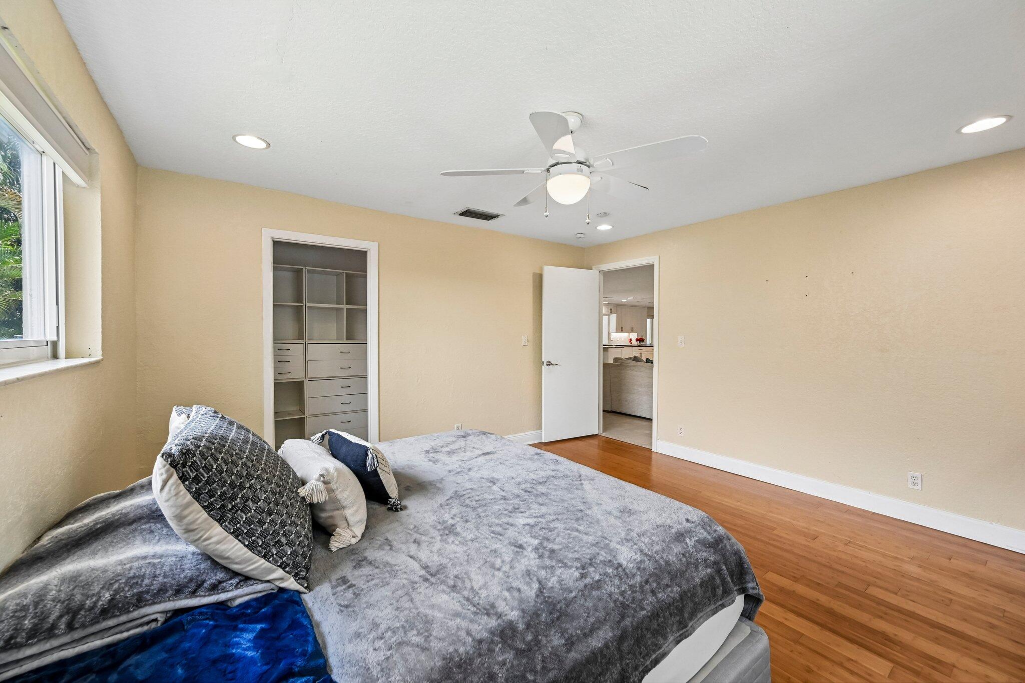 1232 Northwest 14th Street Boca Raton, FL 33486 - Photo 26 of 45 25-web-or-mls-NW 14th St-S2805-025