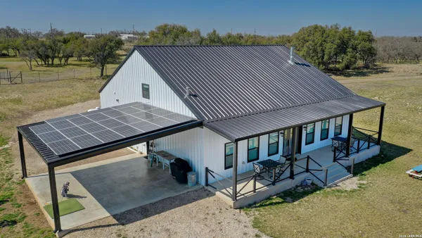 $564,900 | 110 Scott Branch Road, Harper, TX 78631