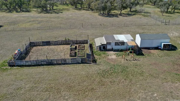 $564,900 | 110 Scott Branch Road, Harper, TX 78631