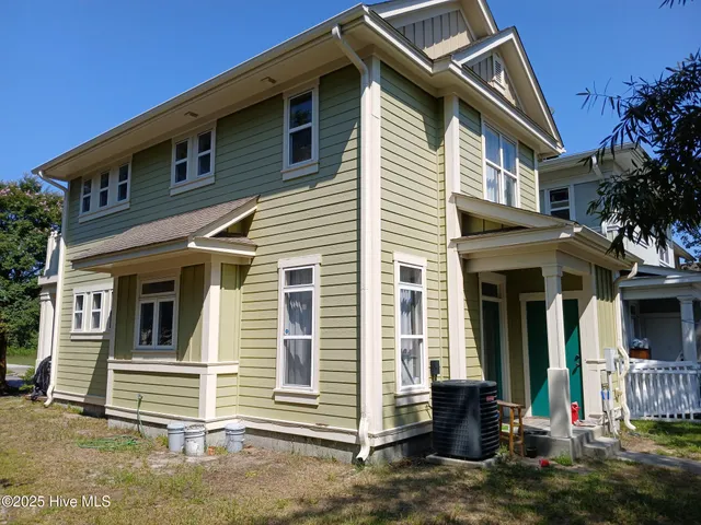 $1,800 | 933 South 8th Street, Wilmington, NC 28401